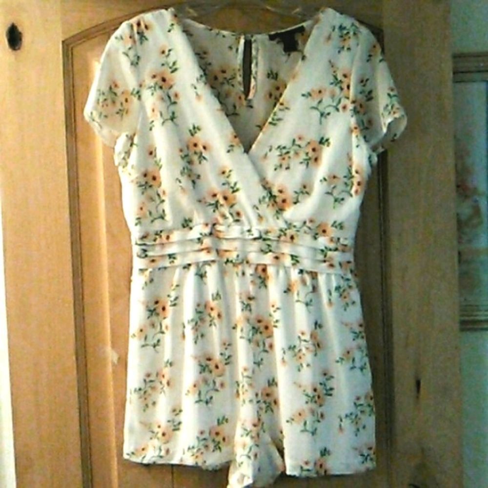 XXI Floral Romper 